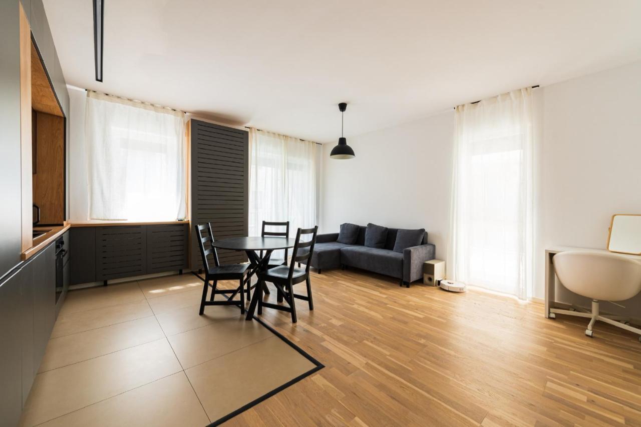 Sara - Stylish With Balcony Near Piata Obor Appartement *