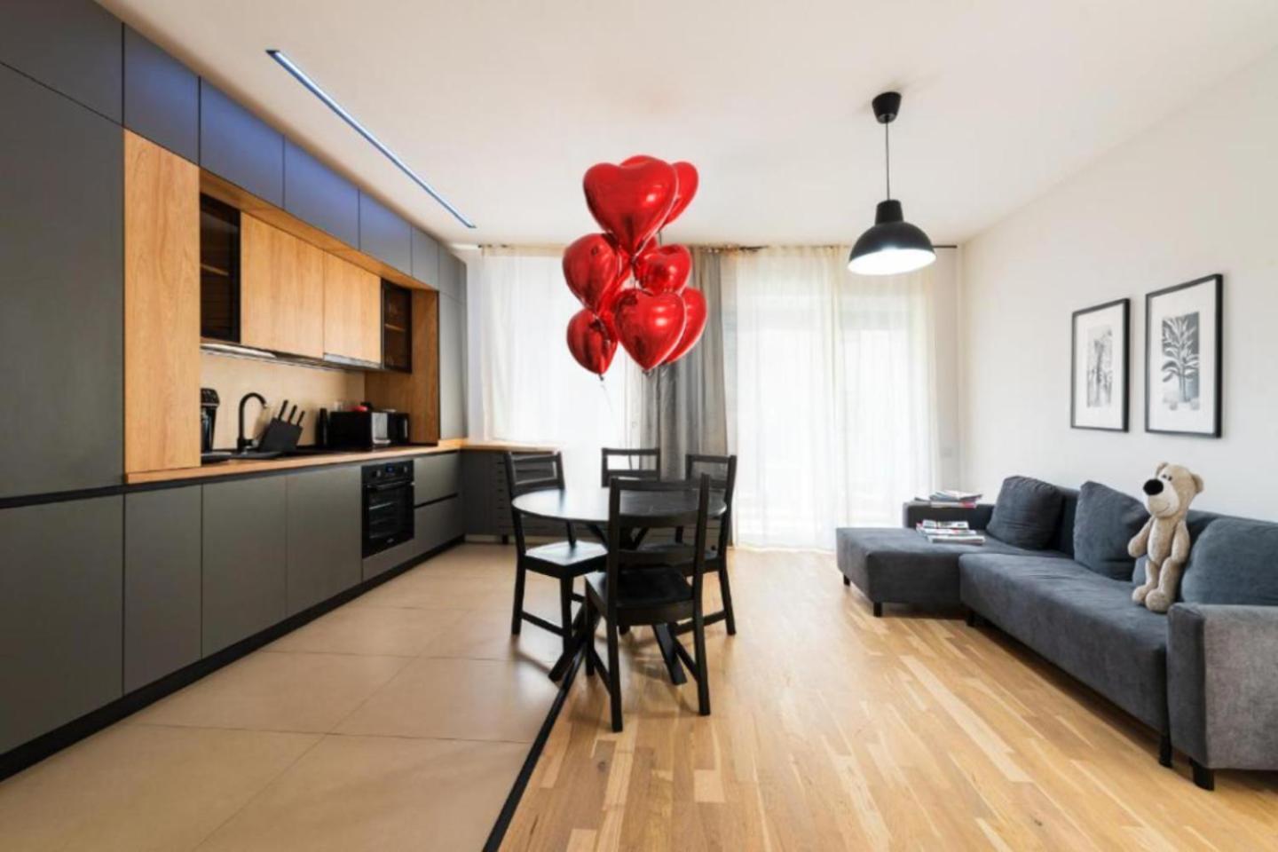 Appartement Sara - Stylish With Balcony Near Piata Obor