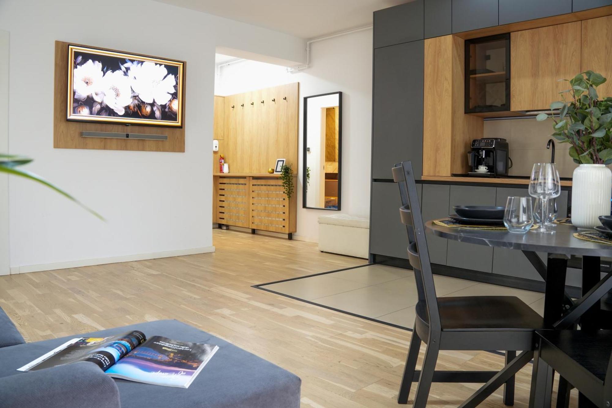 Appartement Sara - Stylish With Balcony Near Piata Obor *